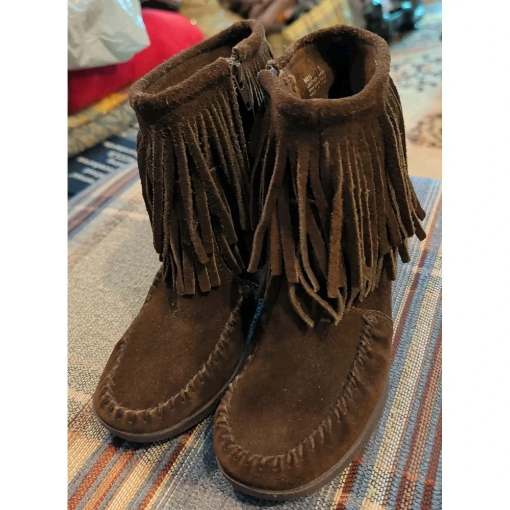 Minnetonka Boots Women 8 Suede Double Fringe Ankle Wedge Bootie Dark Brown Boho